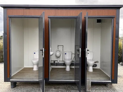 Contenedor Sanitario Tipo Pabellón con Triple Cabina ( Ref: S2103 )